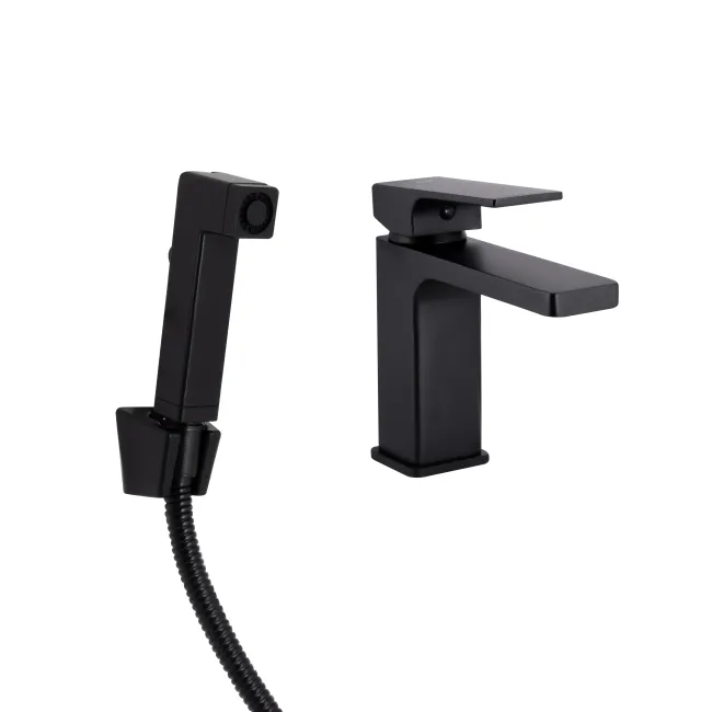 Змішувач для раковини Qtap Gemini (з гігієнічним душем) QTGEM272BLM45690 Black Matt Змішувач для раковини Qtap Gemini (з гігієнічним душем) QTGEM272BLM45690 Black Matt